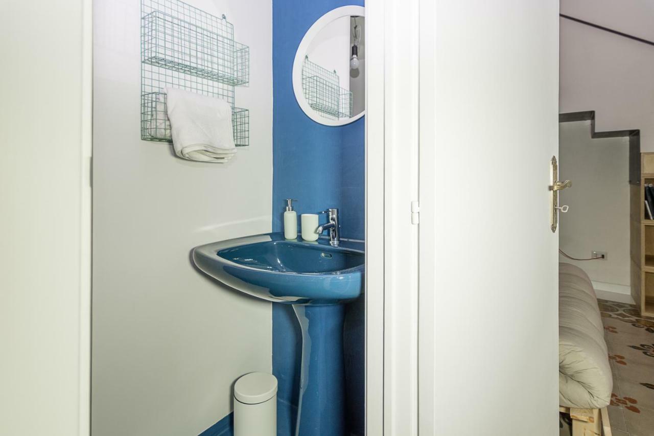 Boat Design Studio Apartment Molfetta Eksteriør billede